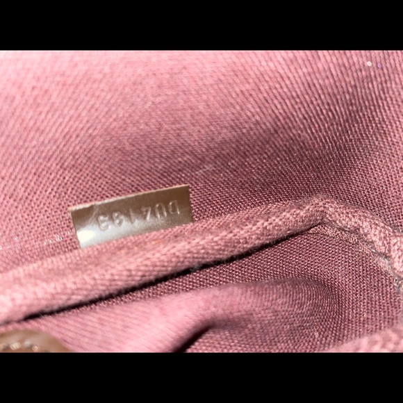 SOLD on EMT Louis Vuitton Favorite PM - Picture 8 of 10